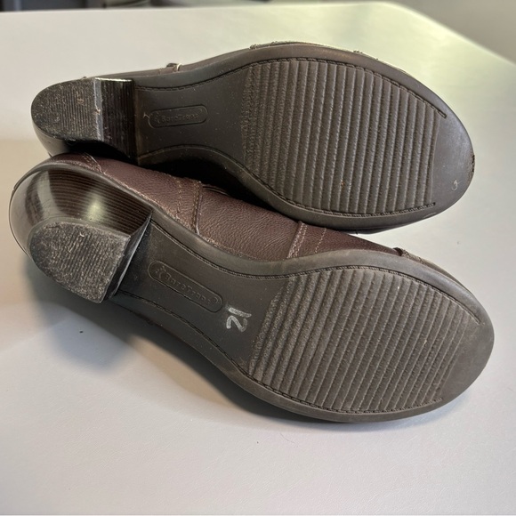 BARETRAPS ANKLE BOOTS brown woman’s size 7 - Picture 11 of 11